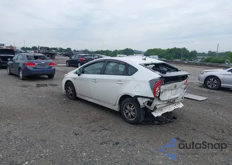 2013 Toyota Prius Three Se z USA, uszkodzony, nr VIN JTDKN3DU7D5588500